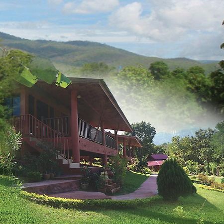 Ban Rai Tin Thai Ngarm Eco Lodge Мае Рим Екстериор снимка