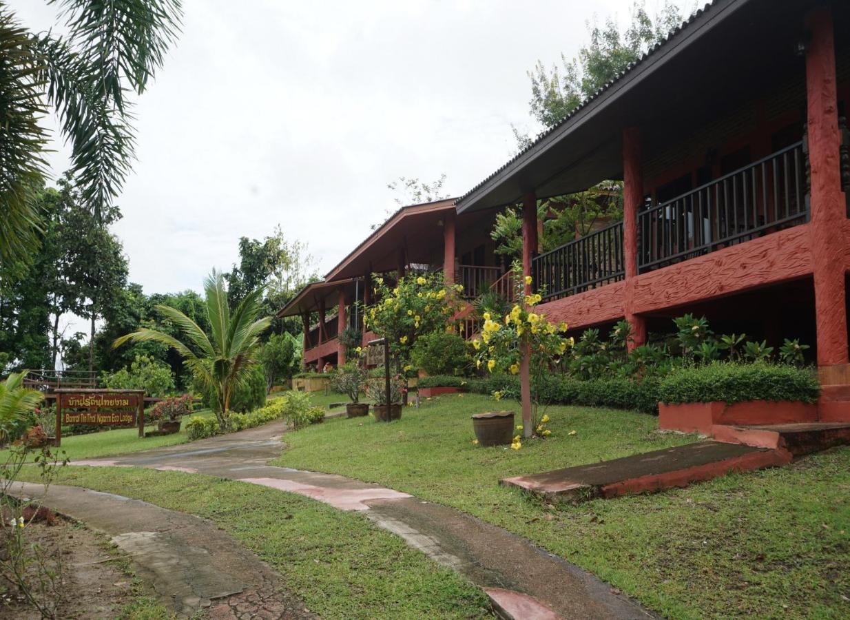 Ban Rai Tin Thai Ngarm Eco Lodge Мае Рим Екстериор снимка