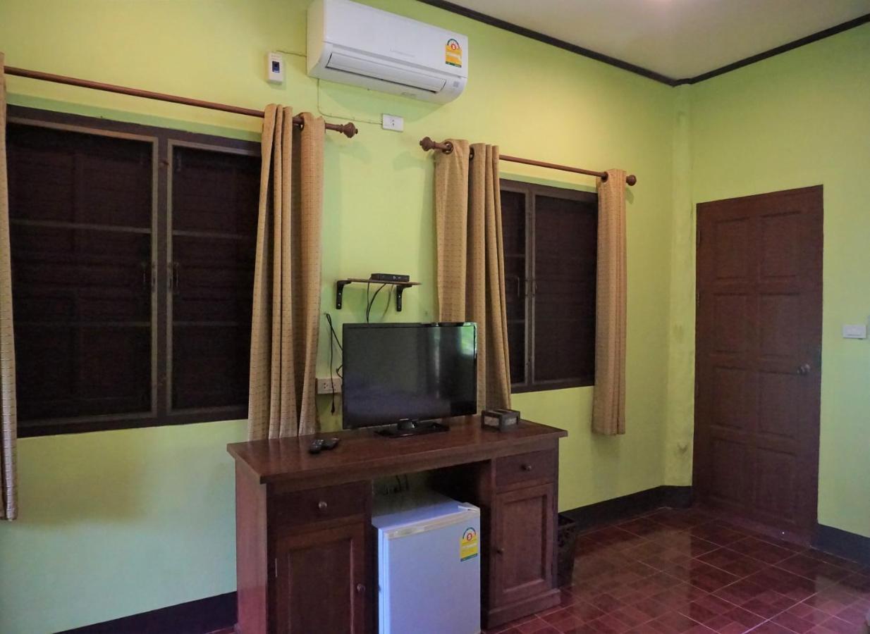 Ban Rai Tin Thai Ngarm Eco Lodge Мае Рим Екстериор снимка