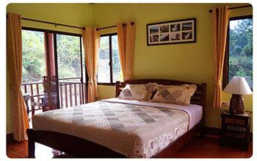 Ban Rai Tin Thai Ngarm Eco Lodge Мае Рим Екстериор снимка