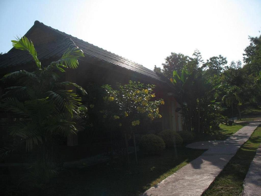 Ban Rai Tin Thai Ngarm Eco Lodge Мае Рим Екстериор снимка